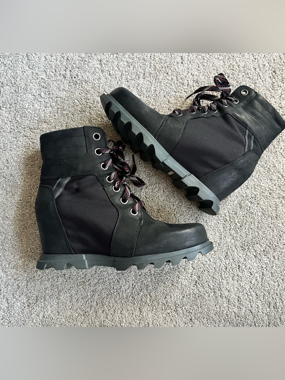 Sorel Joan Of Arctic Lexie PDX Size 9.5 Waterproof Wedge Boots Lace Up Booties